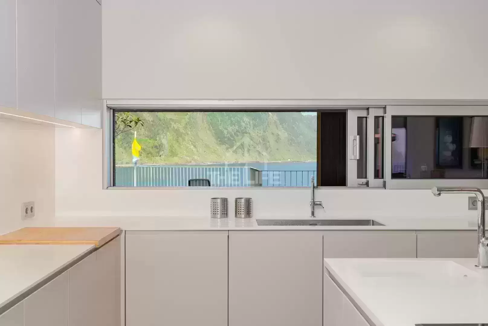 Soberba Moradia T3 com piscina e vista mar para venda, Porto Moniz, Ilha da Madeira