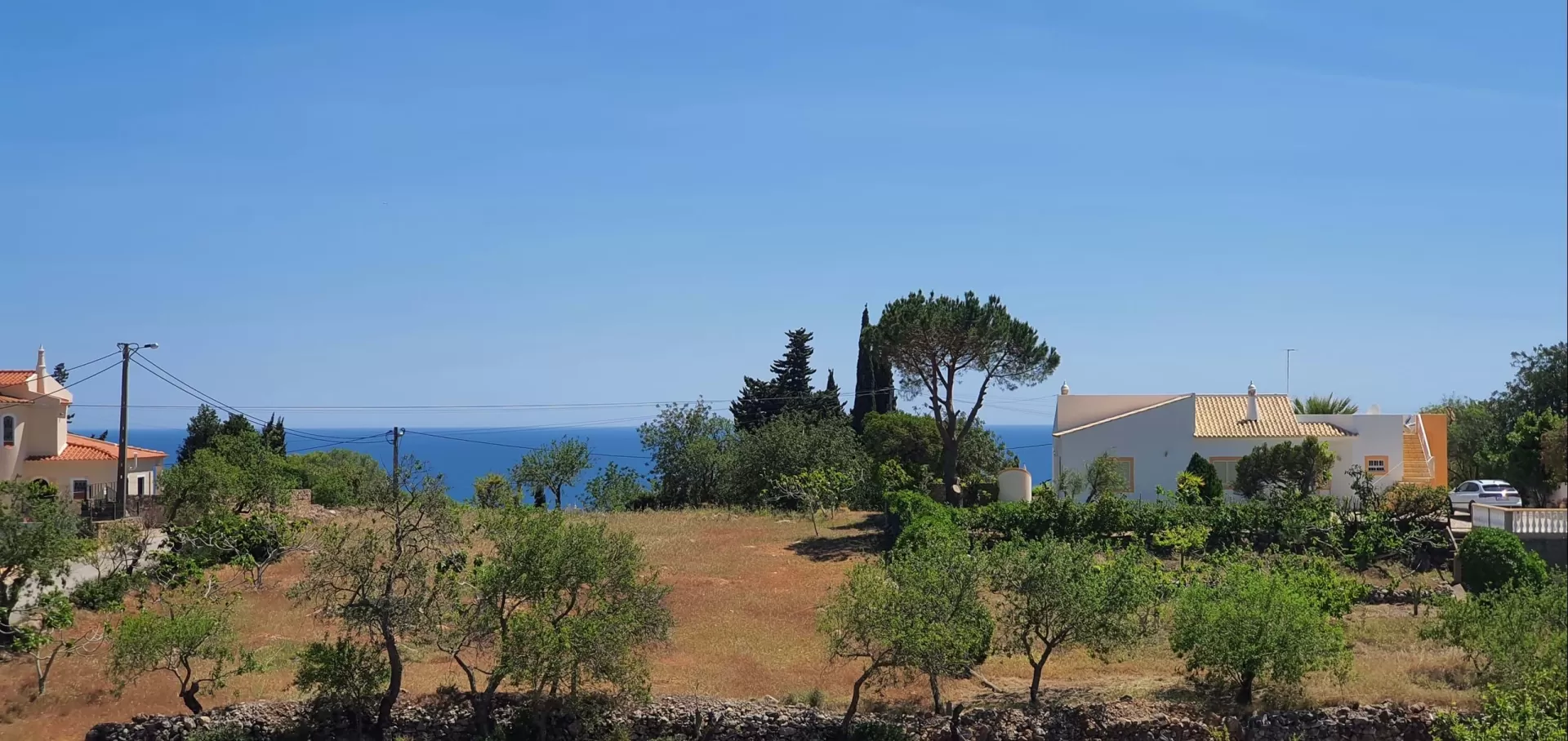 Terreno com vista de mar com área de construção