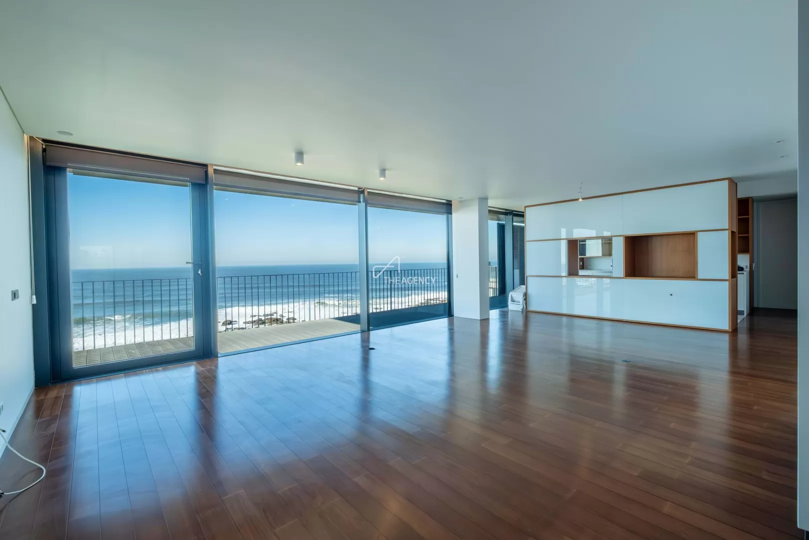  T5 Penthouse à beira-mar com Rooftop privado e Vistas para o Mar