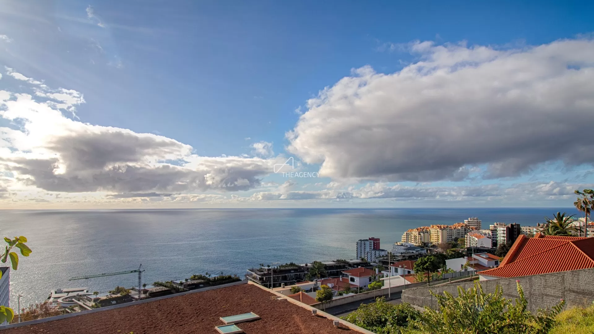 Casas Brancas ? O Luxo com Vista para o Atlântico, no Coração do Funchal