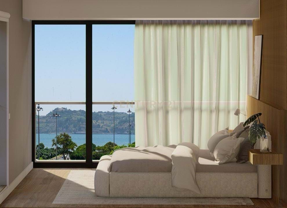 Apartamento Duplex T4 Novo na Rua Bartolomeu Dias, em Belém ? conforto, modernidade, luz natural e espaço em Belém