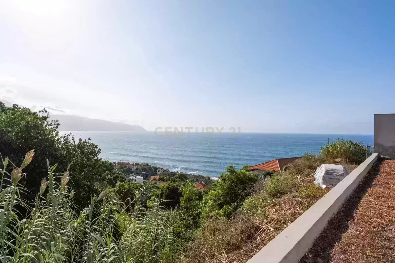 Moradia T3 moderna com vista deslumbrante para o mar