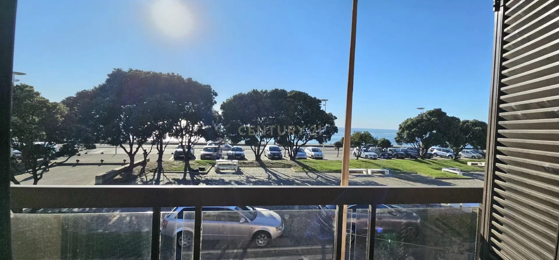 Moradia T4 Bi-Familiar em Primeira Linha de Mar ? Vila do Conde