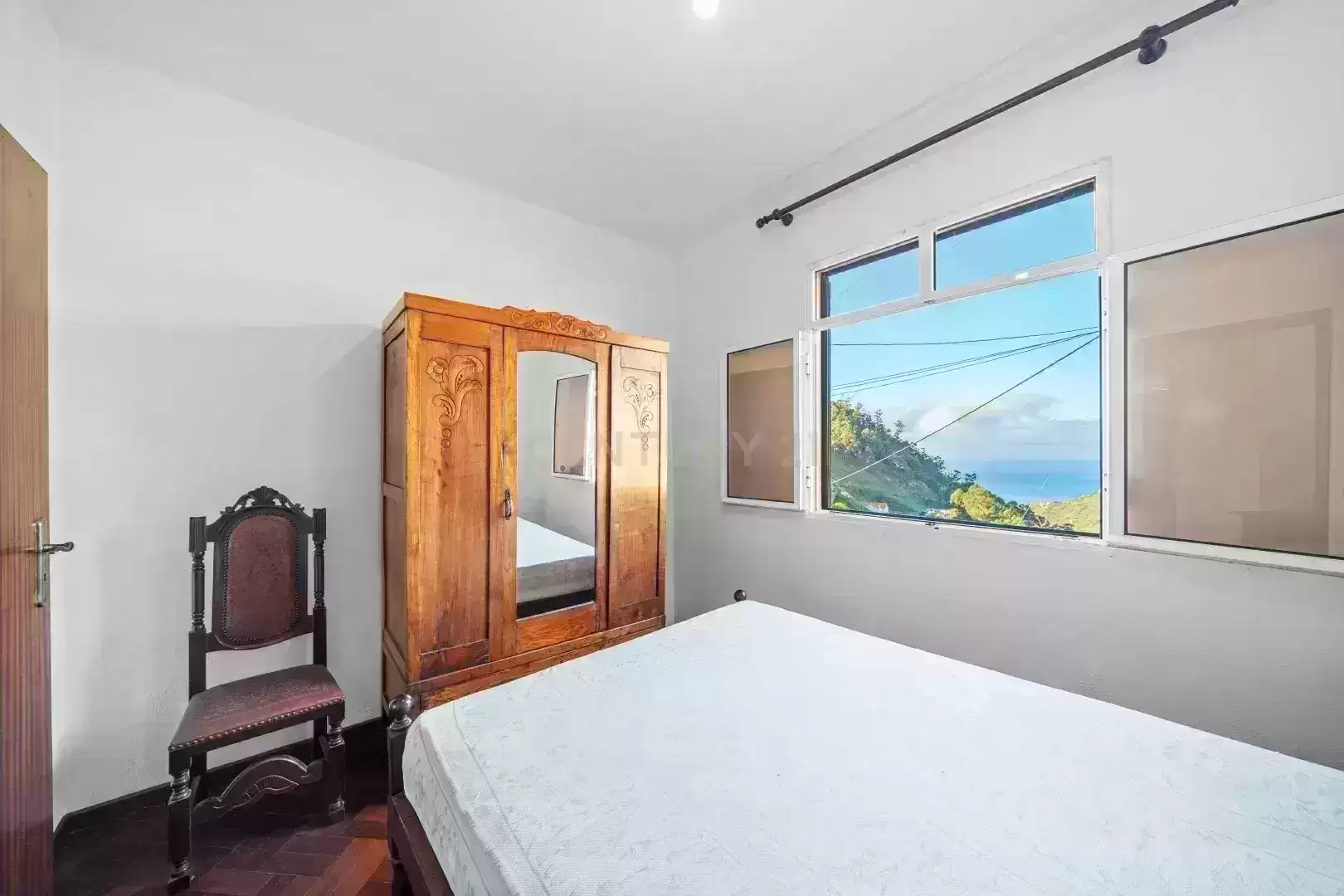 Moradia com Vista para a Montanha - Campanário - Ribeira Brava