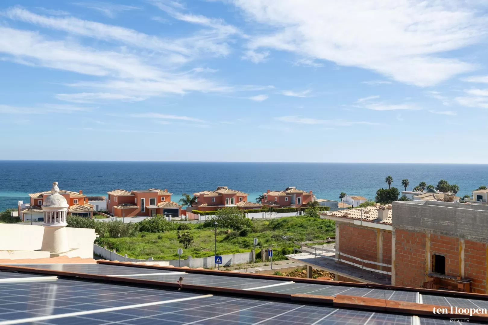 Moradia Geminada  3 Quartos - Luz - Lagos