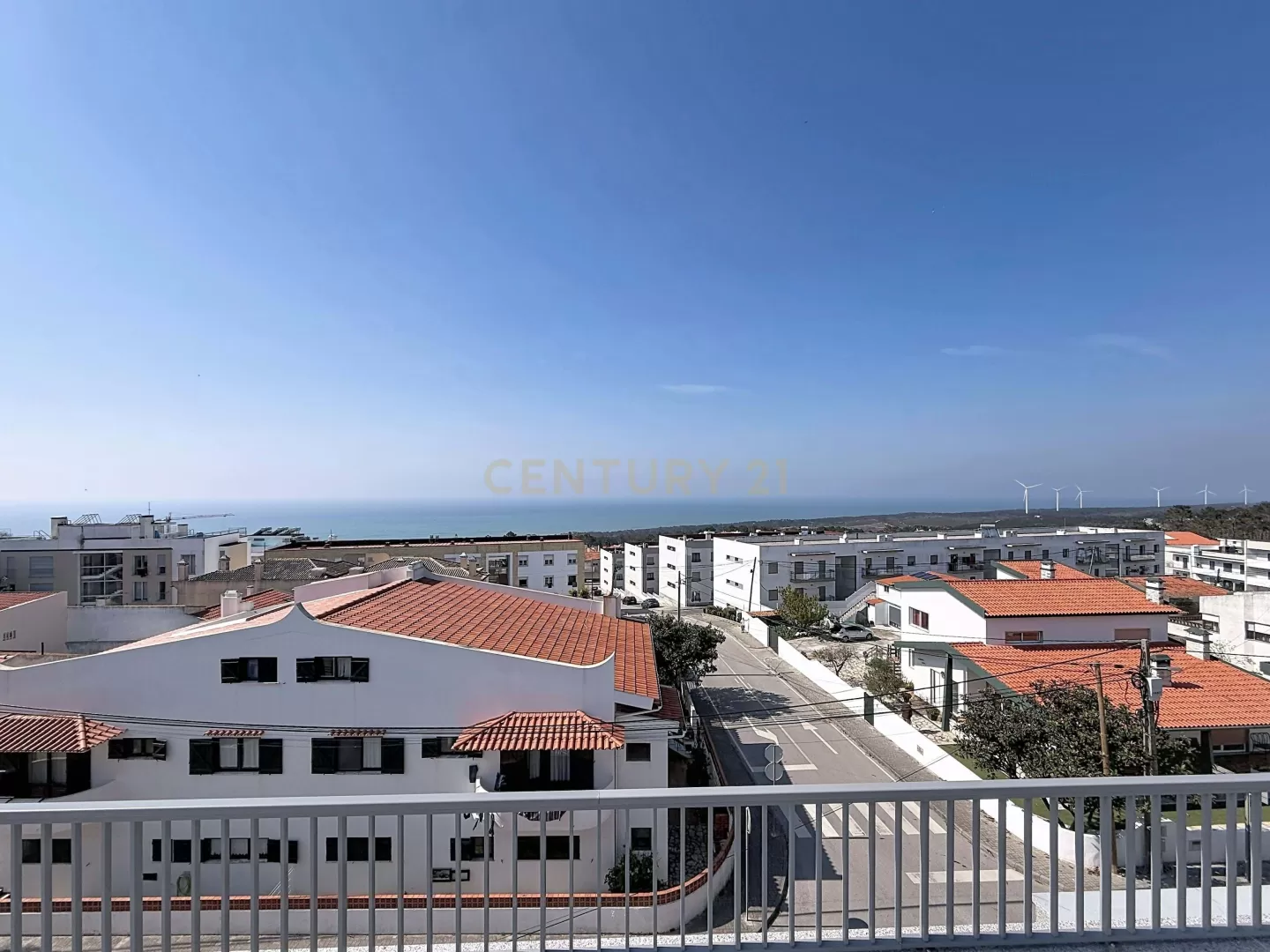 T1 Novo com Terraço Exclusivo  Piscina Colectiva com Vista de Mar e Garagem Fechada no Sítio da Nazaré