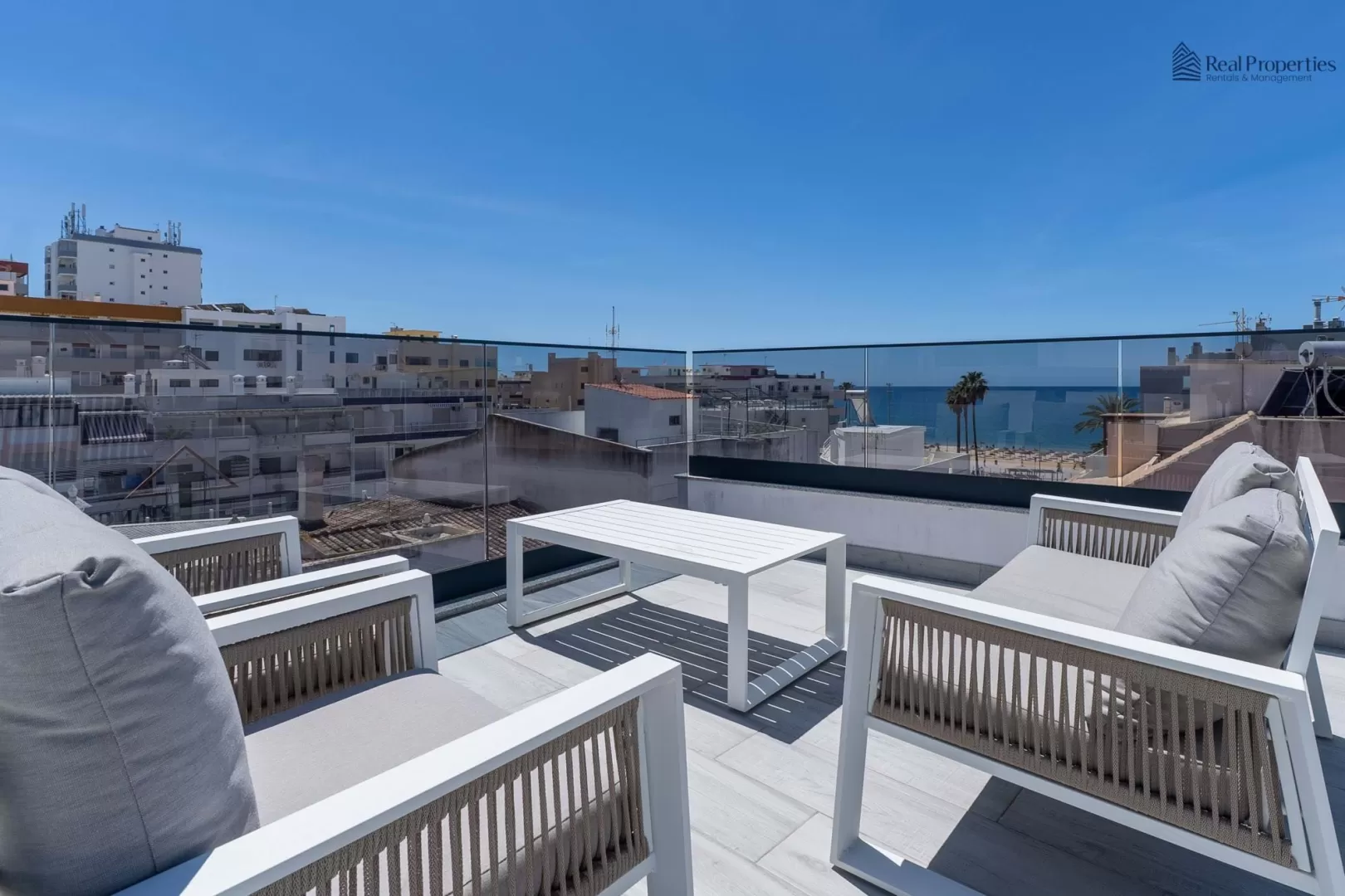 Fantástico apartamento T2 a 100 metros da praia de Quarteira