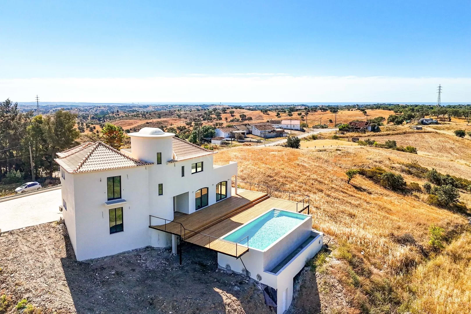 Vila Real de Santo António ? moradia com 5 quartos, piscina infinita e vista mar