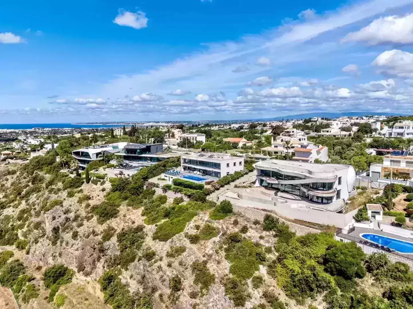 Vivenda T4 única, em construção com vista mar | Cerro da Águia 