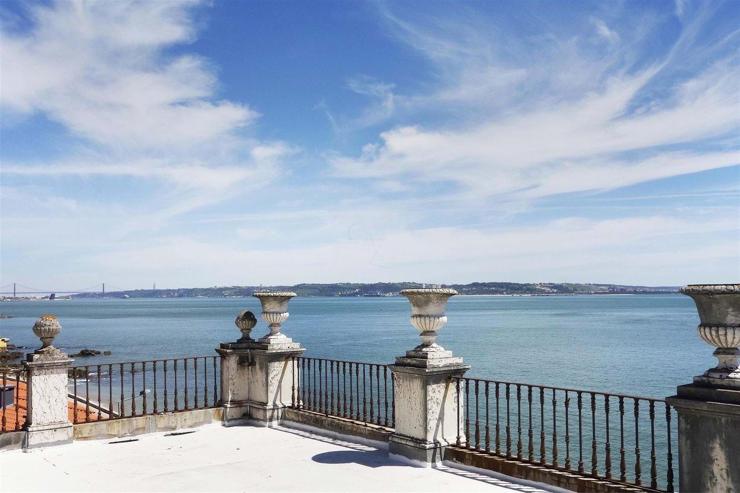 Palácio Histórico com Vista Mar em Oeiras