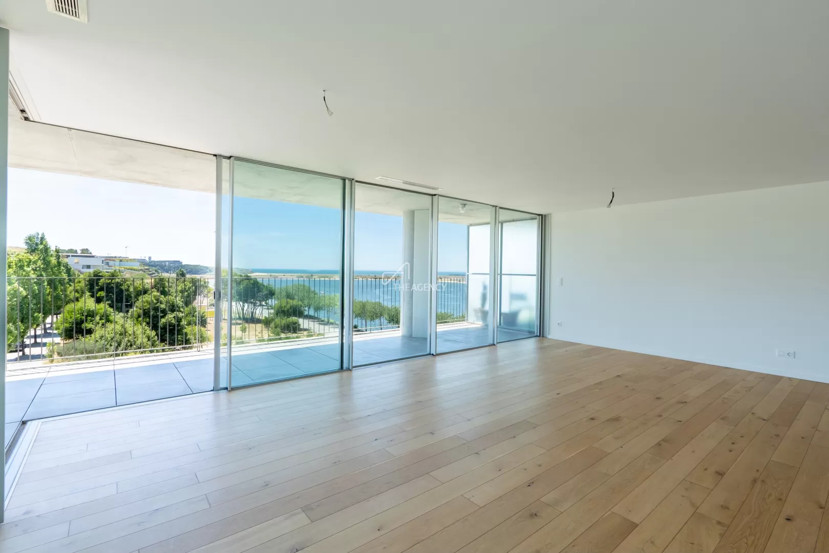 Apartamento T3 Novo | Vistas Panorâmicas Rio, Mar e Porto | Canidelo, Vila Nova de Gaia
