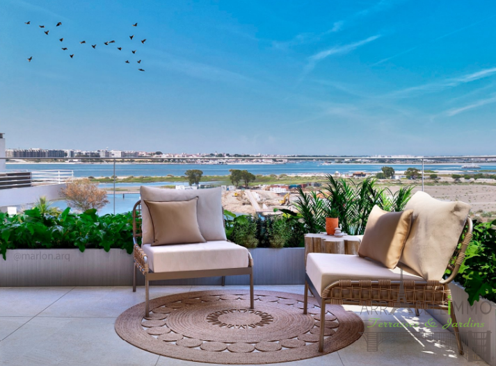 Apartamentos Barreiro - T4 com vista para o Tejo, terraço e estacionamento 